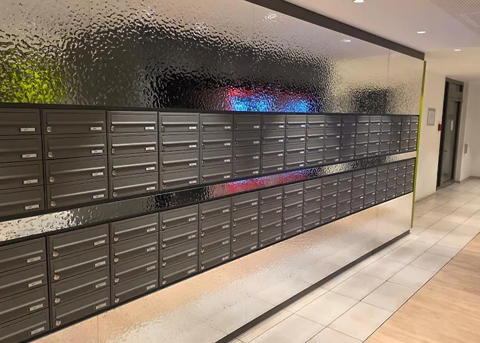 Business With Skyline View With Parking Space Frankfurt am Main